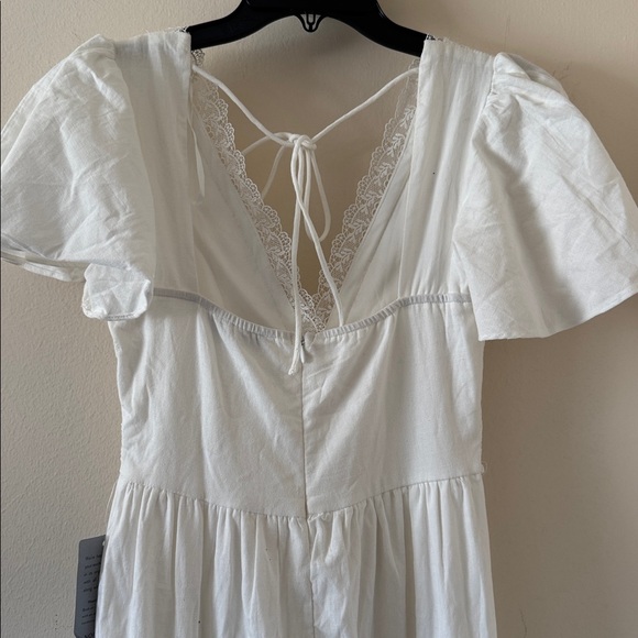 Petal & Pup Minny Flutter Sleeve Cotton Maxi Dress, Size X-Small , $129 - Picture 13 of 13